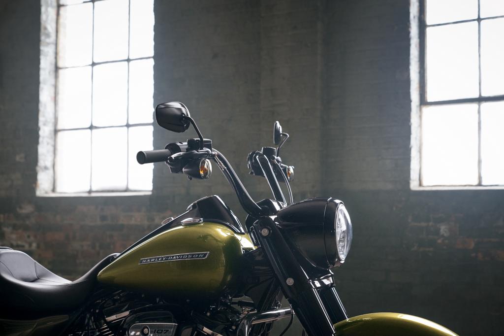 DIE NEUE HARLEY-DAVDISON ROAD KING SPECIAL FÜR 2017